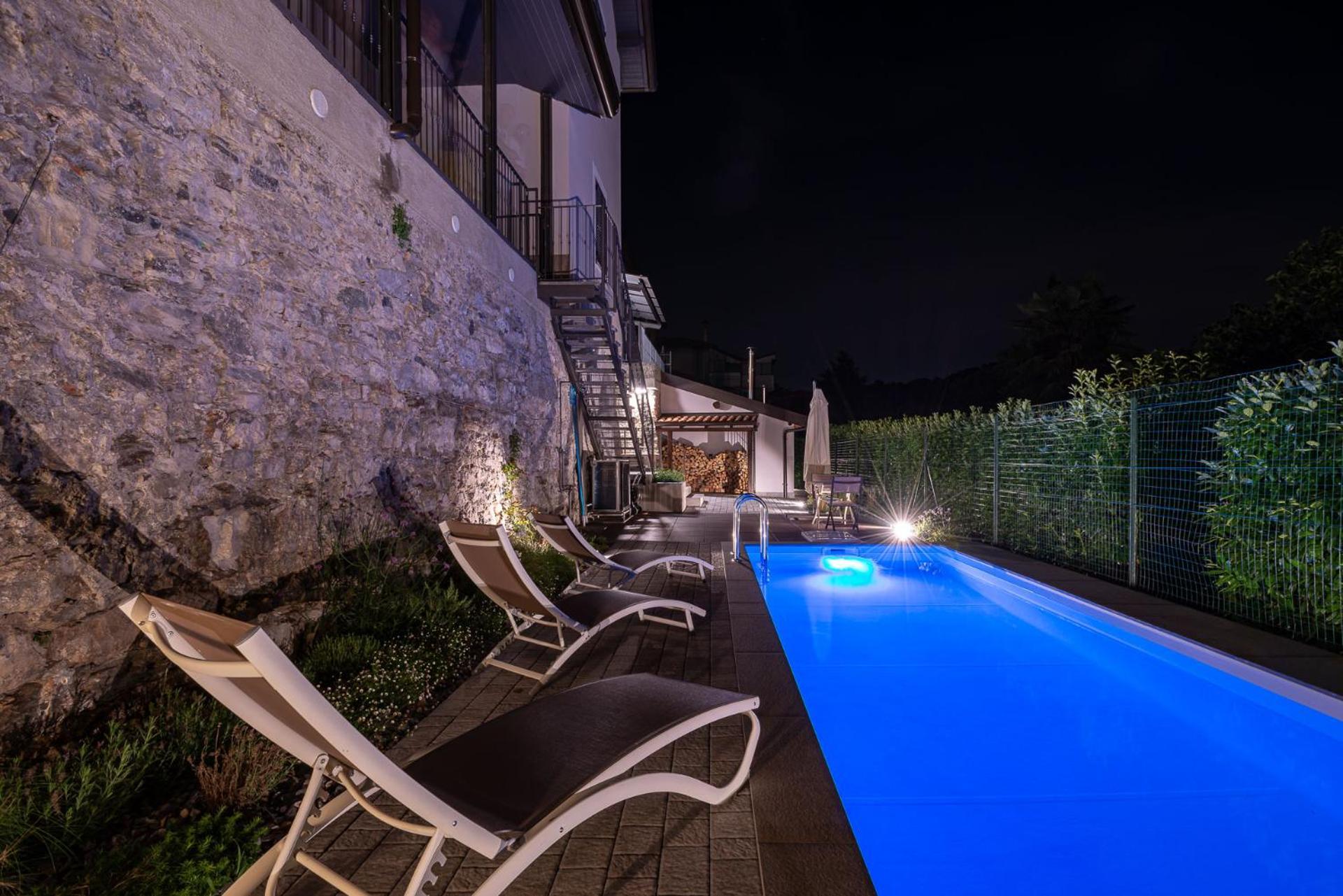 Mg House Luxury Apartment โกโม ภายนอก รูปภาพ