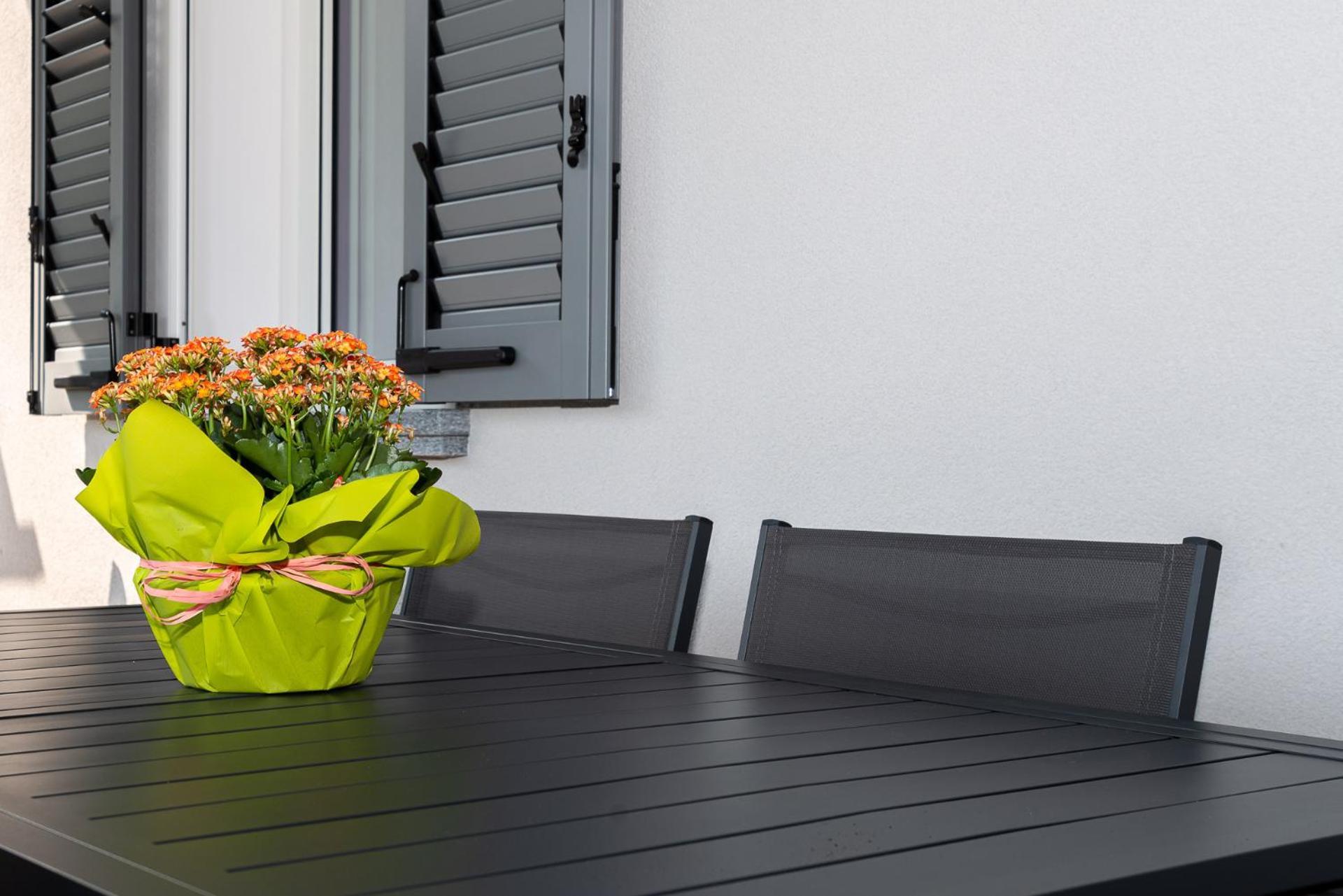 Mg House Luxury Apartment โกโม ภายนอก รูปภาพ